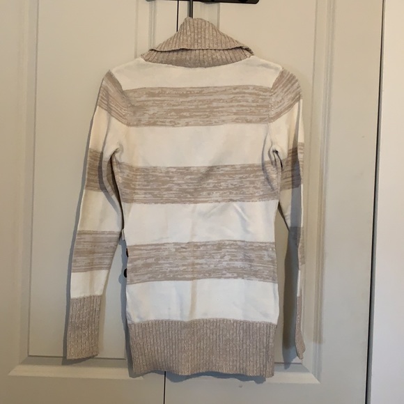 Cream and white striped sweater. - Picture 4 of 4